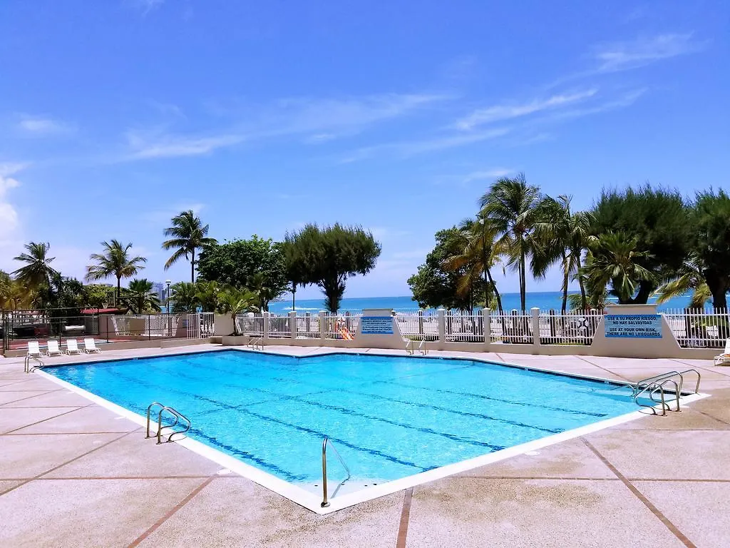 Beachfront Coral Beach Condo San Juan 0*,